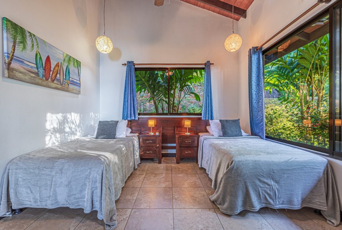 PROPERTY WITH TWO BEDROOM IN A GATED COMMUNITY, IN ESCALERAS COSTA VERDE – 2 ACRES