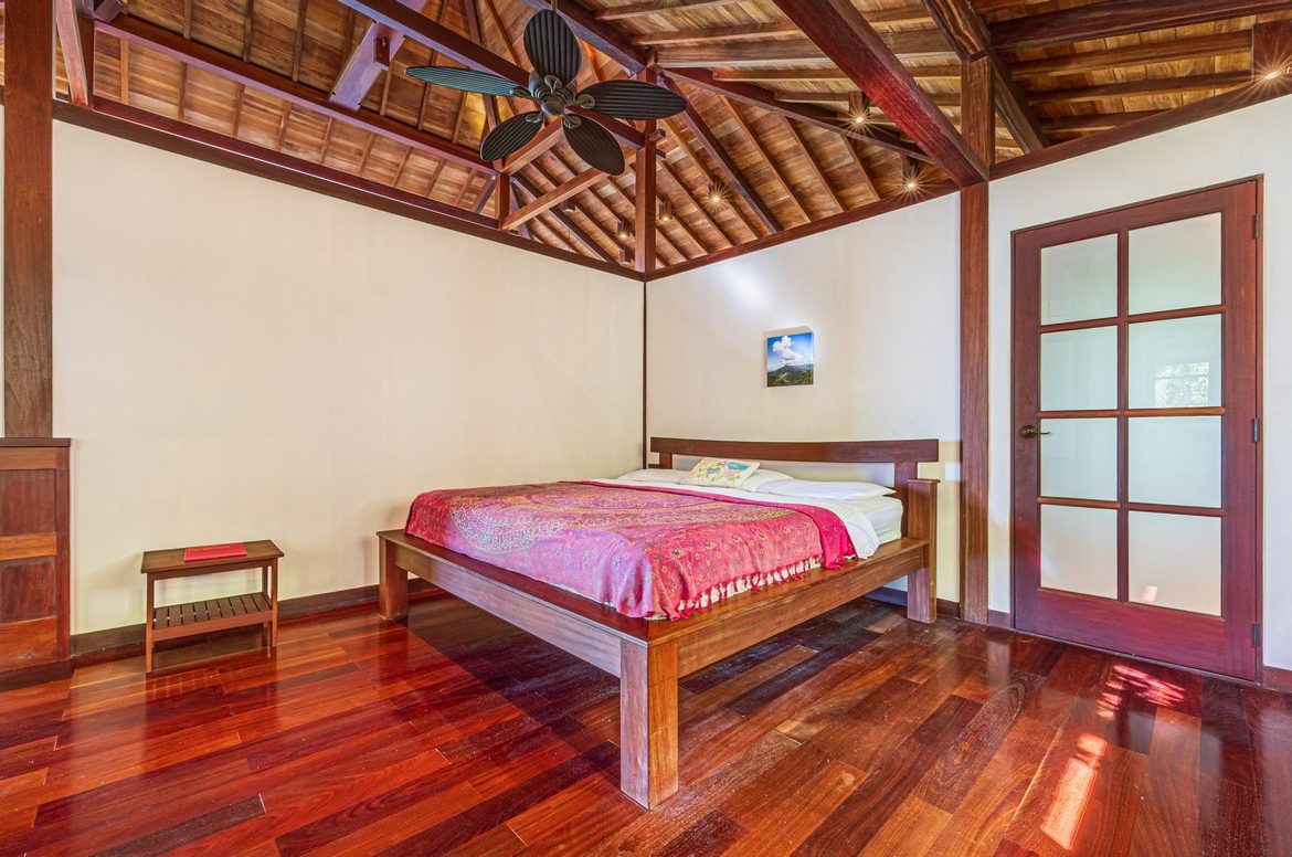 PROPERTY WITH TWO BEDROOMS IN THE MOUNTAIN, IN HATILLO – 1.37 ACRES