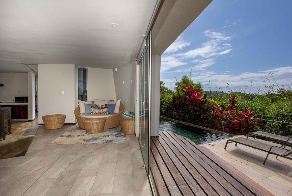 5 BEDROOM PLUS GUEST HOUSE IN BEJUCO NEAR PARRITA – 2.97 ACRES