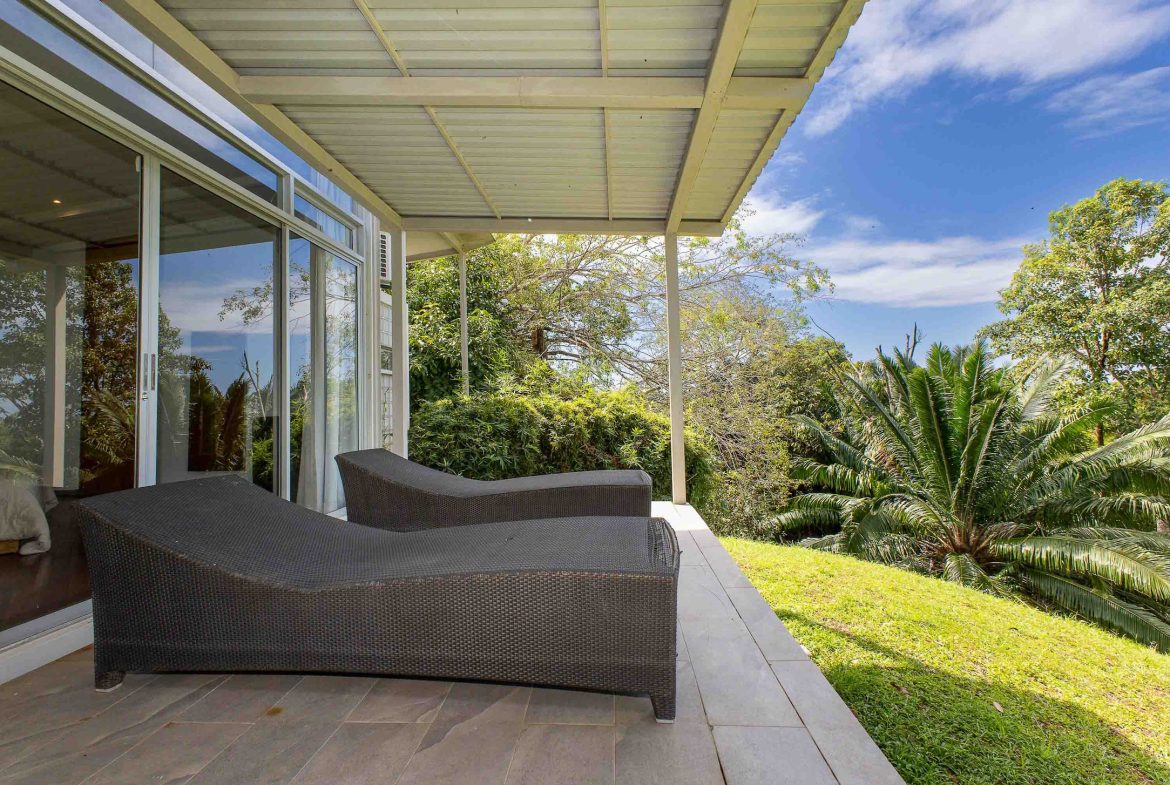 5 BEDROOM PLUS GUEST HOUSE IN BEJUCO NEAR PARRITA – 2.97 ACRES