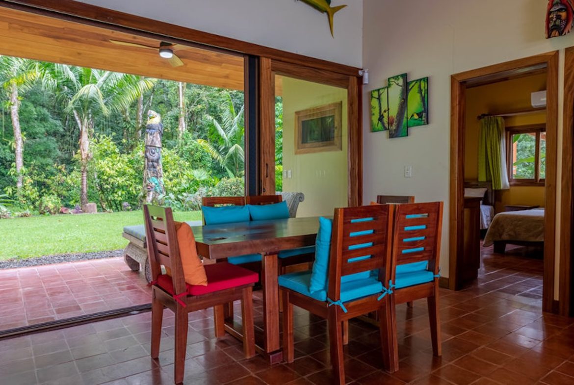 JUNGLE PROPERTY WITH FIVE BEDROOM AND OCEAN VIEWS, IN ESCALERAS – 0.84 ACRES