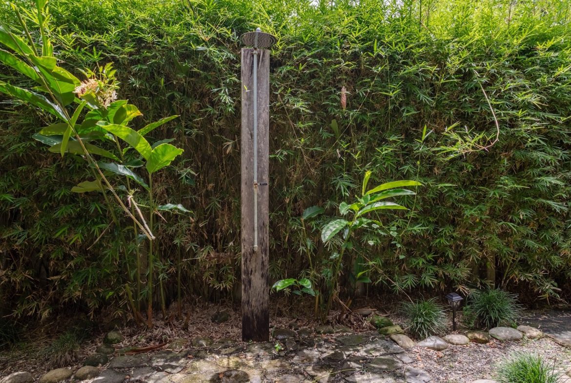 CASA JARDIN PROPERTY WITH TWO BEDROOMS, IN BAHIA BALLENA – 0.12 ACRES
