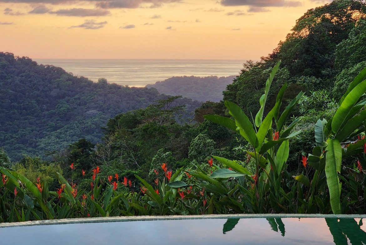 MOUNTAIN PROPERTY WITH A PARTIAL OCEAN VIEWS, IN PLATANILLO – 2.6 ACRES