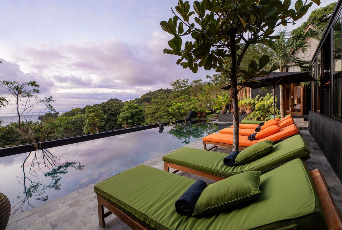 CASA JAVA PROPERTY WITH EIGHT BEDROOM WITH OCEAN VIEWS, IN MANUEL ANTONIO – 0.20 ACRES, Uvita, Costa Rica — photo 2