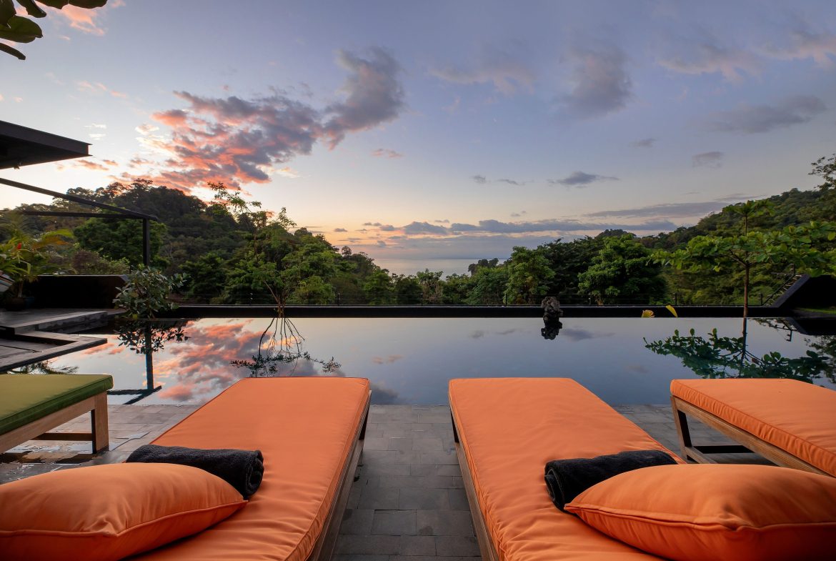 CASA JAVA PROPERTY WITH EIGHT BEDROOM WITH OCEAN VIEWS, IN MANUEL ANTONIO – 0.20 ACRES, Uvita, Costa Rica — photo 3
