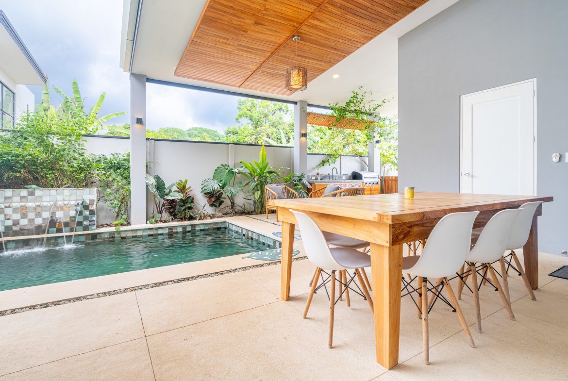 CASA COLA DE BALLENA PROPERTY WITH THREE BEDROOM A LITTLE STEPS OF THE BEACH, IN BAHIA BALLENA – 0.16 ACRES, Uvita, Costa Rica — photo 7