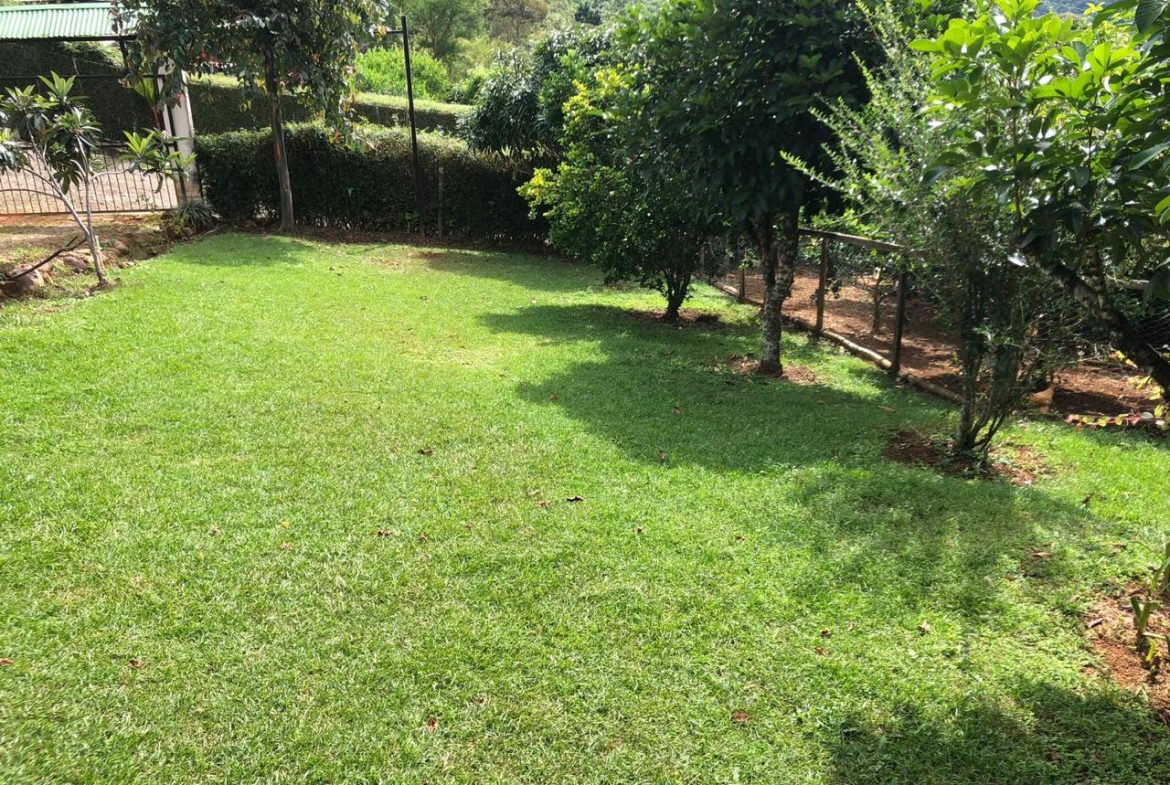 AFFORDABLE AND BEAUTIFUL CHIRRIPO VIEW 2-BEDROOM HOME IN MIRAVALLES ON 0.15 ACRES