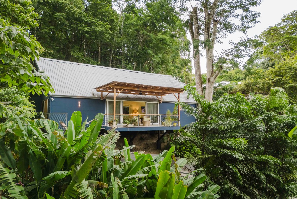CASA BERATNA PROPERTY WITH TWO BEDROOMS, IN MANUEL ANTONIO – 0.24 ACRES, Uvita, Costa Rica — photo 3