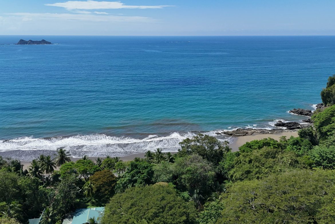 Rare Beachfront Lot Privately Located in Ballena Beach