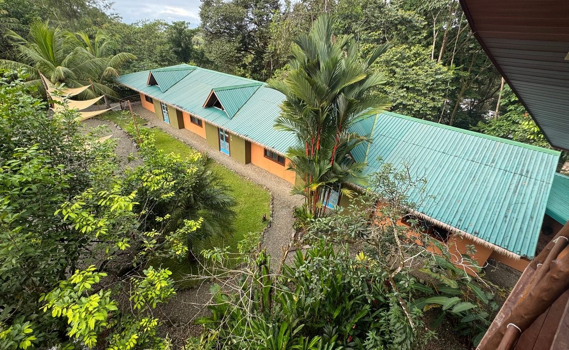 HOTEL PROPERTY WITH TWELVE BEDROOM AND OCEAN VIEWS, IN LA COLONIA – 1.5 ACRES