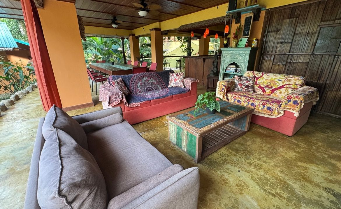HOTEL PROPERTY WITH TWELVE BEDROOM AND OCEAN VIEWS, IN LA COLONIA – 1.5 ACRES
