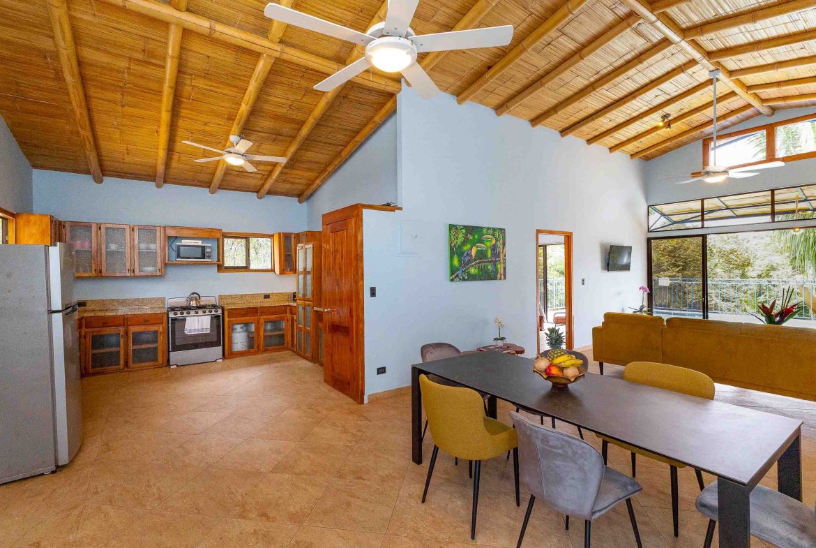 CASA CAYENA PROPERTY WITH THREE BEDROOM IN A GATED COMMUNITY, IN QUEPOS – 1.23 ACRES