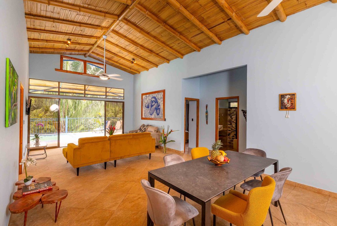 CASA CAYENA PROPERTY WITH THREE BEDROOM IN A GATED COMMUNITY, IN QUEPOS – 1.23 ACRES