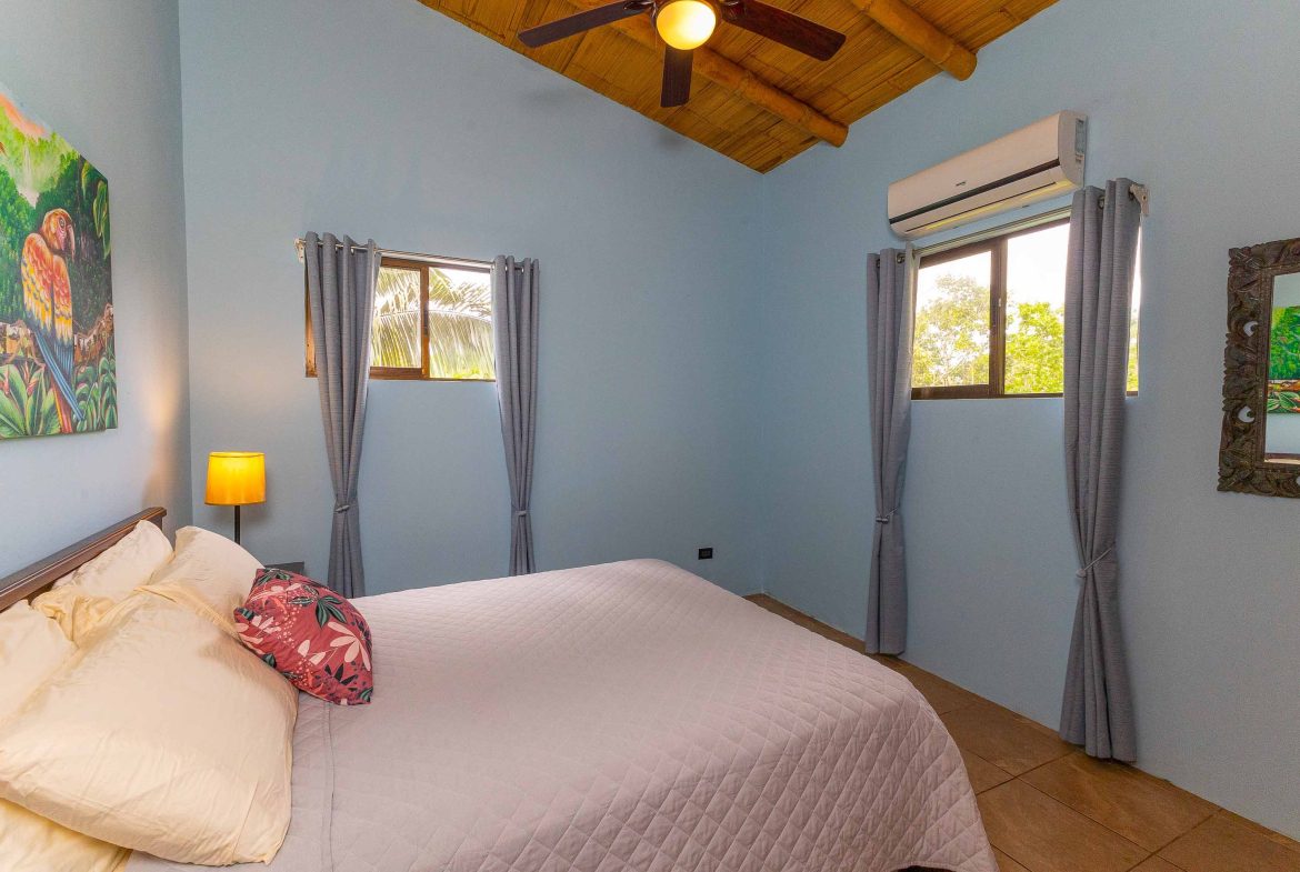 CASA CAYENA PROPERTY WITH THREE BEDROOM IN A GATED COMMUNITY, IN QUEPOS – 1.23 ACRES