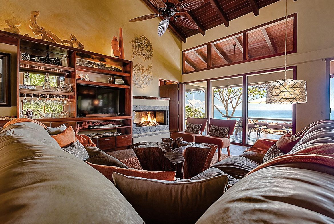 CASA POR FIN – ICONIC OCEAN VIEW ESTATE WITH PRIVATE RAINFOREST SANCTUARY