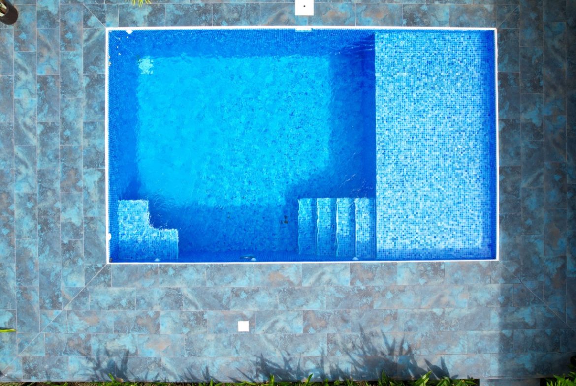 PROPERTY WITH TWO BEDROOMS AND POOL IN BAHIA BALLENA CENTER – 0.12 ACRES