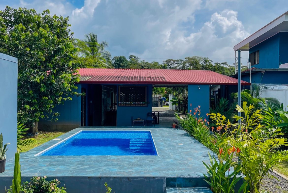 PROPERTY WITH TWO BEDROOMS AND POOL IN BAHIA BALLENA CENTER – 0.12 ACRES