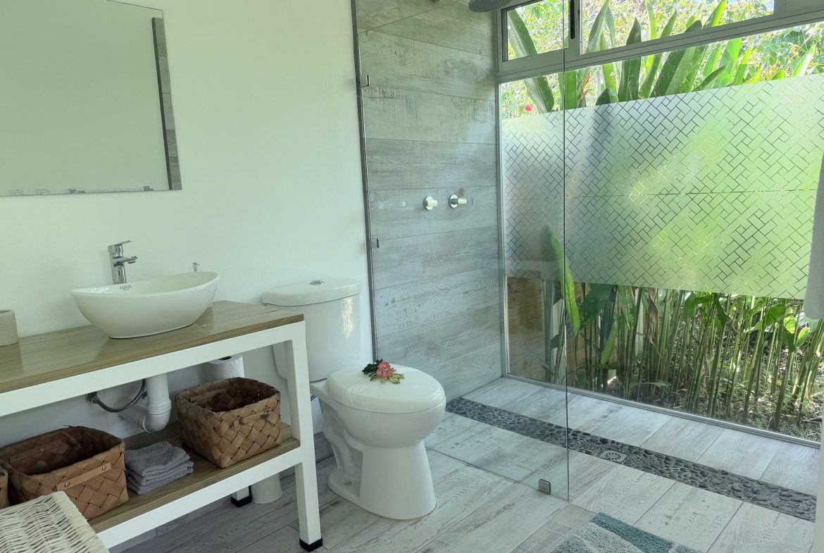 PROPERTY WITH ONE BEDROOM WITH POOL, IN OJOCHAL – 0.12 ACRES