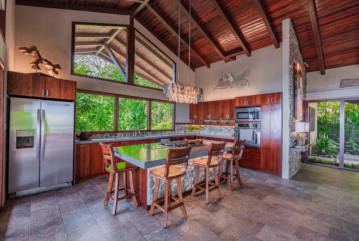 CASA POR FIN – ICONIC OCEAN VIEW ESTATE WITH PRIVATE RAINFOREST SANCTUARY