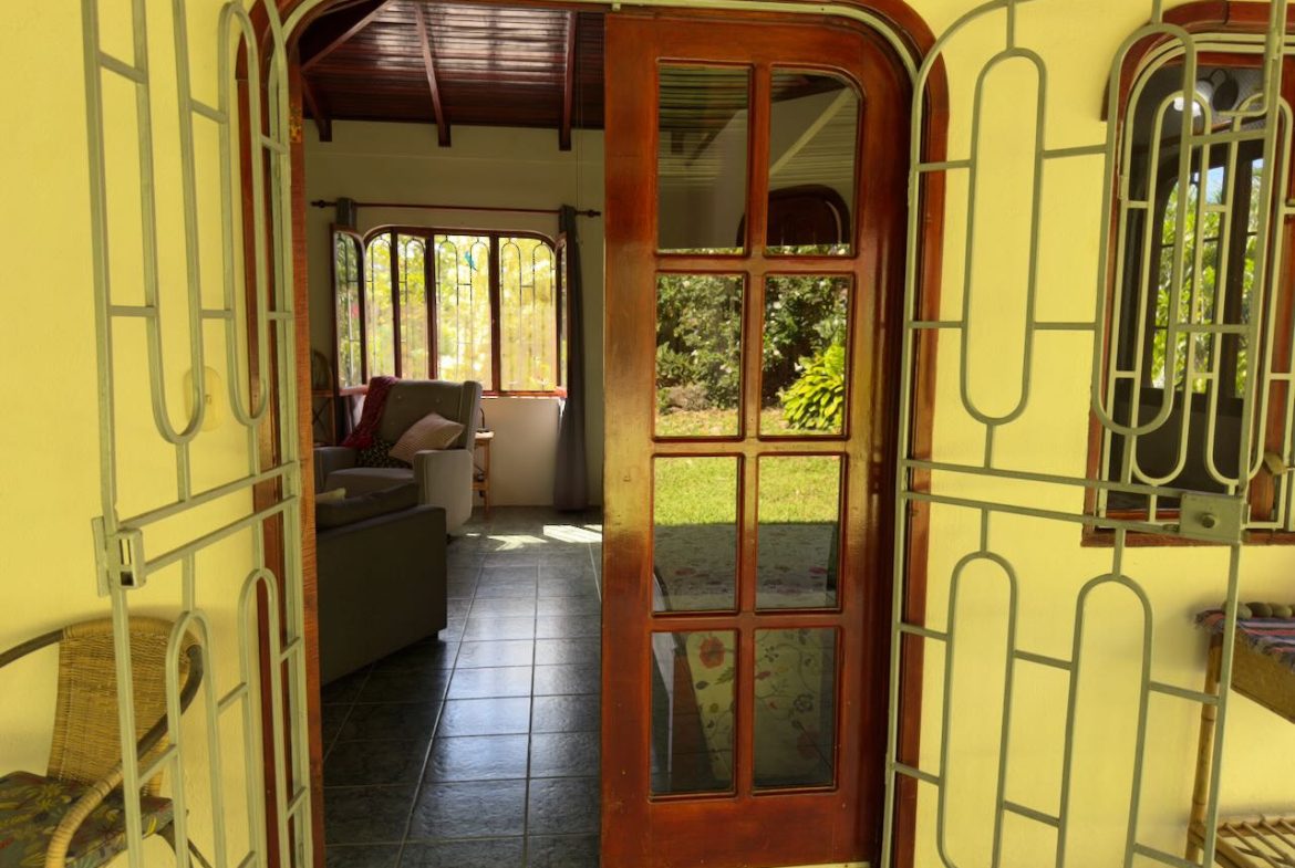 PROPERTY WITH TWO BEDROOM AND PEACEFUL GARDEN, IN OJOCHAL – 7.23 ACRES