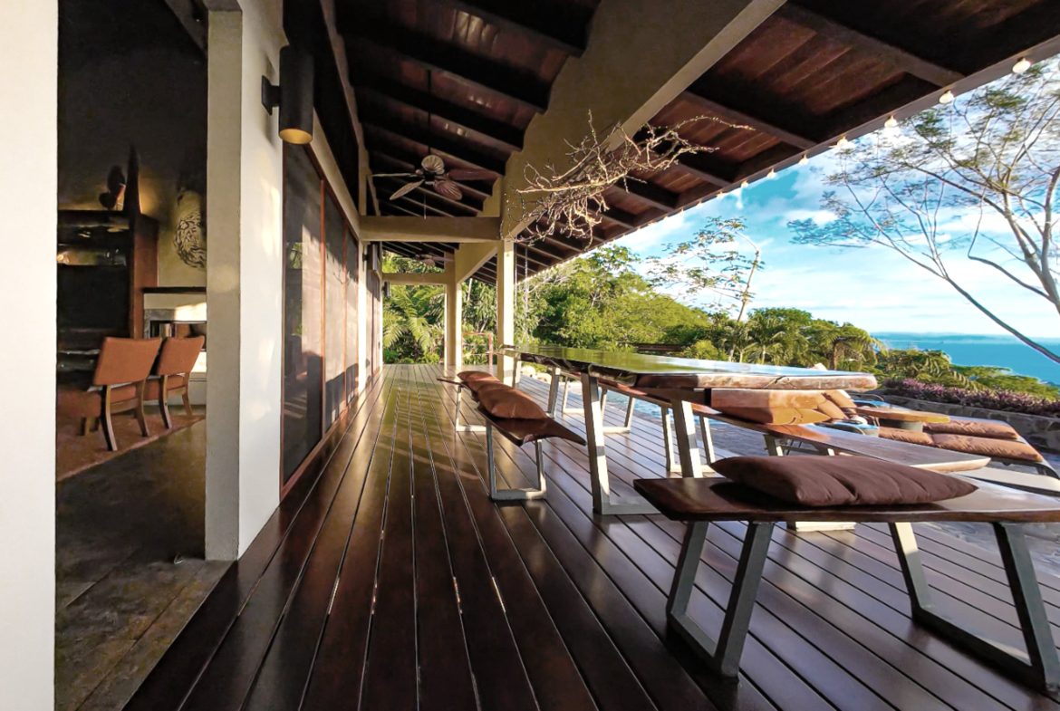 CASA POR FIN – ICONIC OCEAN VIEW ESTATE WITH PRIVATE RAINFOREST SANCTUARY