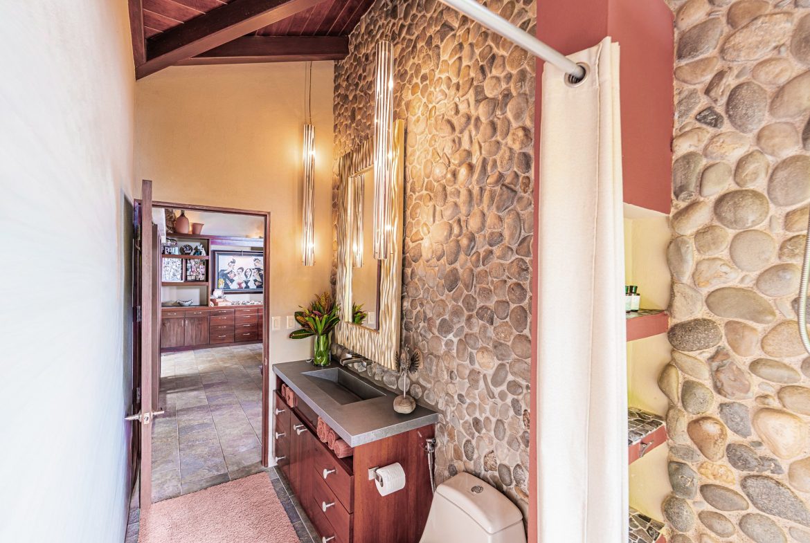 CASA POR FIN – ICONIC OCEAN VIEW ESTATE WITH PRIVATE RAINFOREST SANCTUARY
