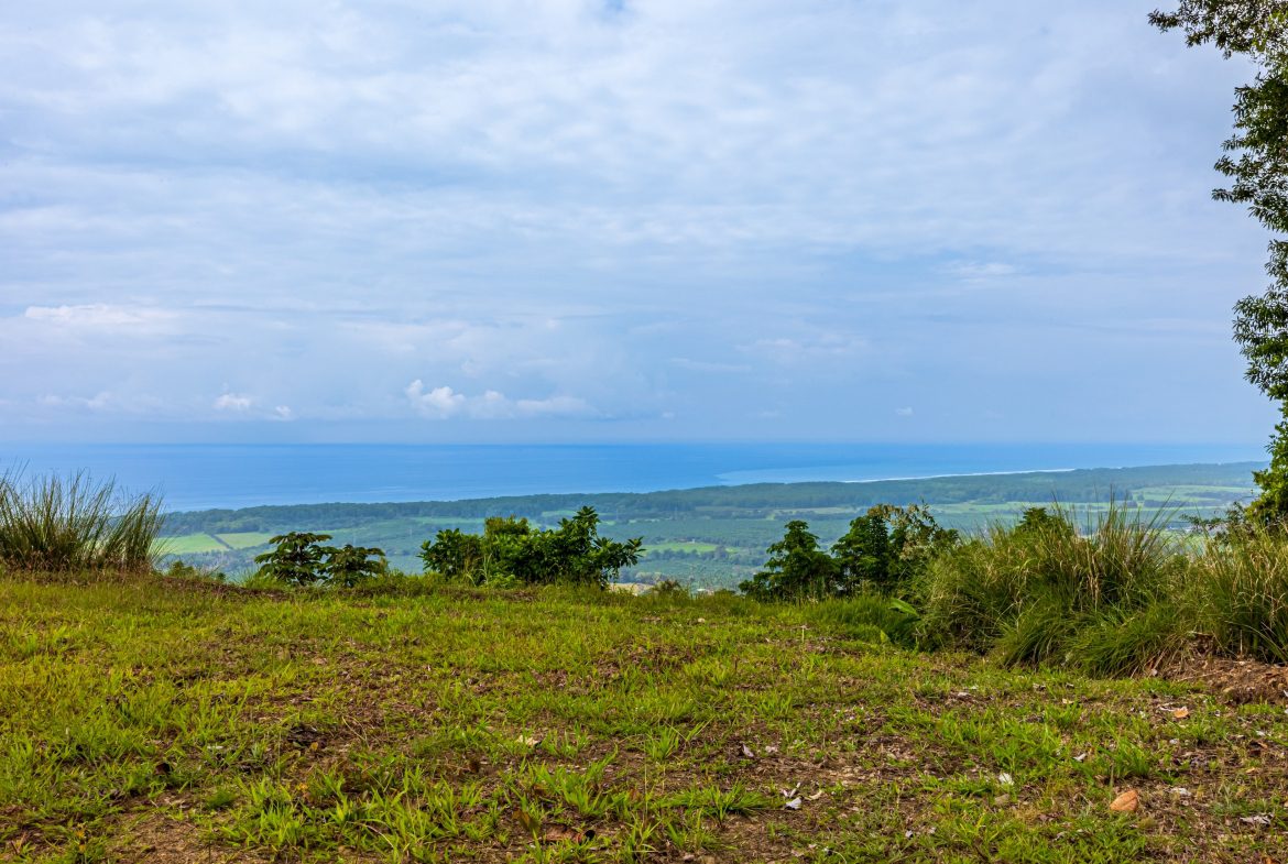 DEVELOPMENT PROPERTY WITH PANORAMIC VIEWS OF THE OCEAN AND SUNSET, IN PORTALON – 44 ACRES