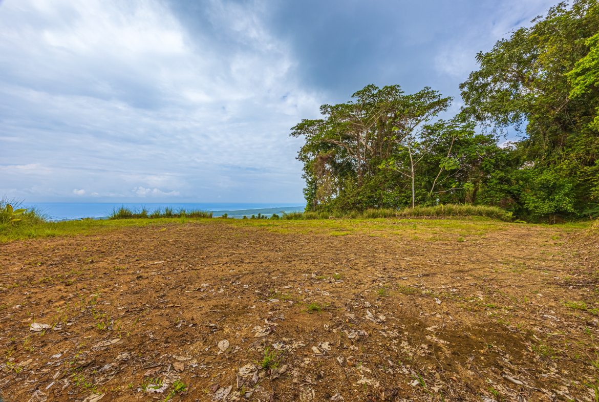 DEVELOPMENT PROPERTY WITH PANORAMIC VIEWS OF THE OCEAN AND SUNSET, IN PORTALON – 44 ACRES
