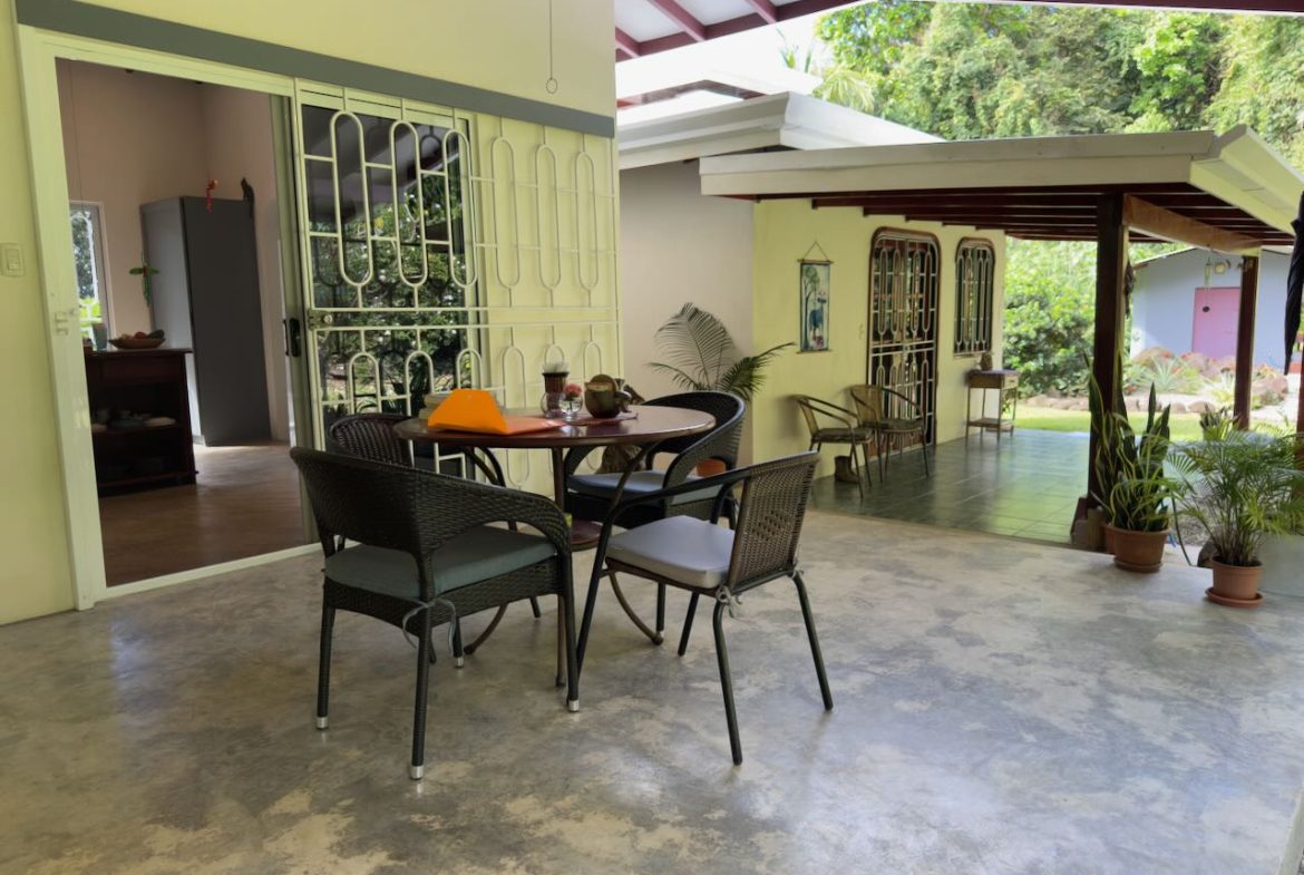 PROPERTY WITH TWO BEDROOM AND PEACEFUL GARDEN, IN OJOCHAL – 7.23 ACRES