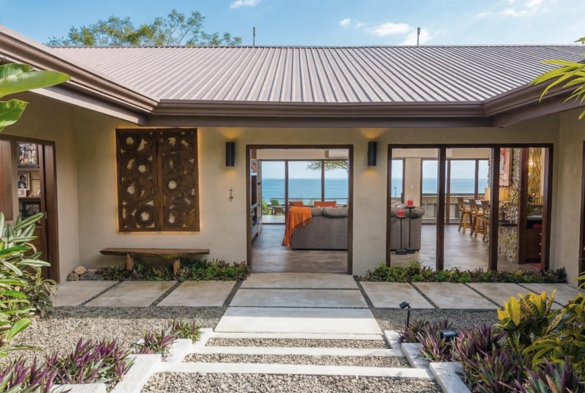 CASA POR FIN – ICONIC OCEAN VIEW ESTATE WITH PRIVATE RAINFOREST SANCTUARY