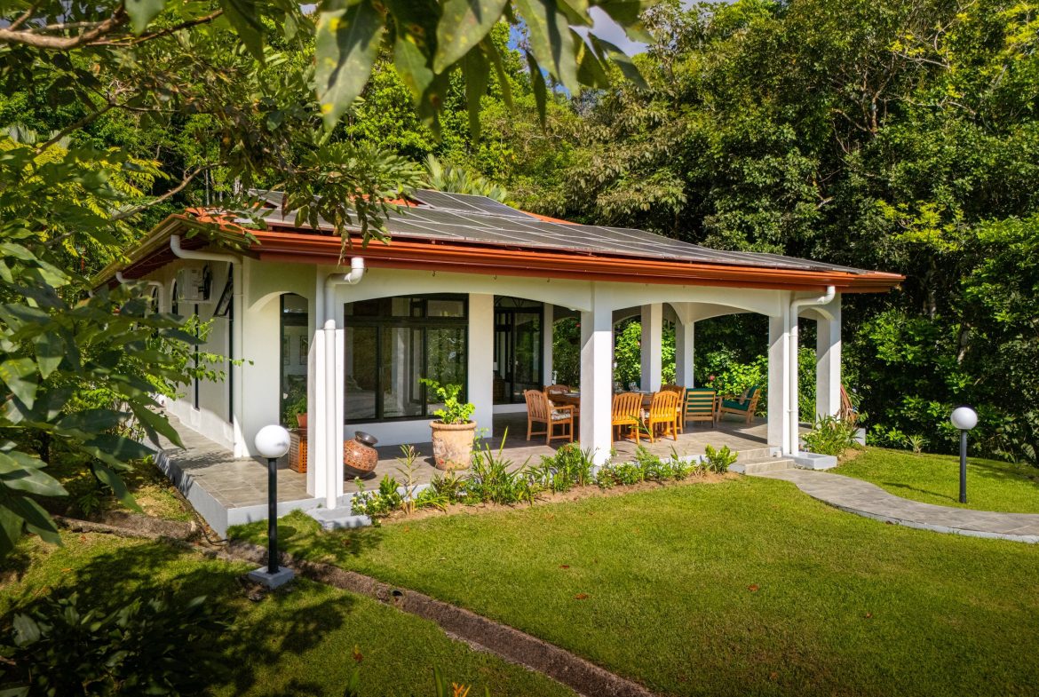 VILLA ALLAMANDA PROPERTY WITH THREE BEDROOM, AND SUNSET VIEWS, IN TRES RIOS – 4.4 ACRES