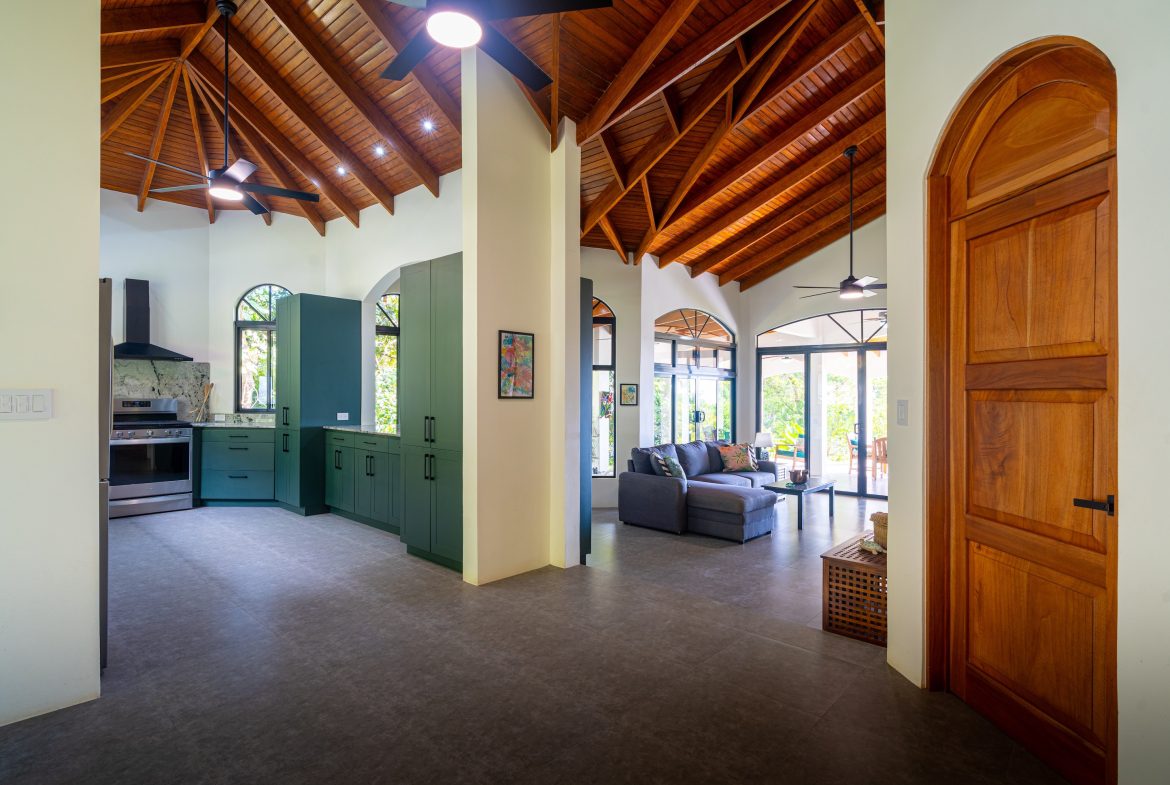 VILLA ALLAMANDA PROPERTY WITH THREE BEDROOM, AND SUNSET VIEWS, IN TRES RIOS – 4.4 ACRES