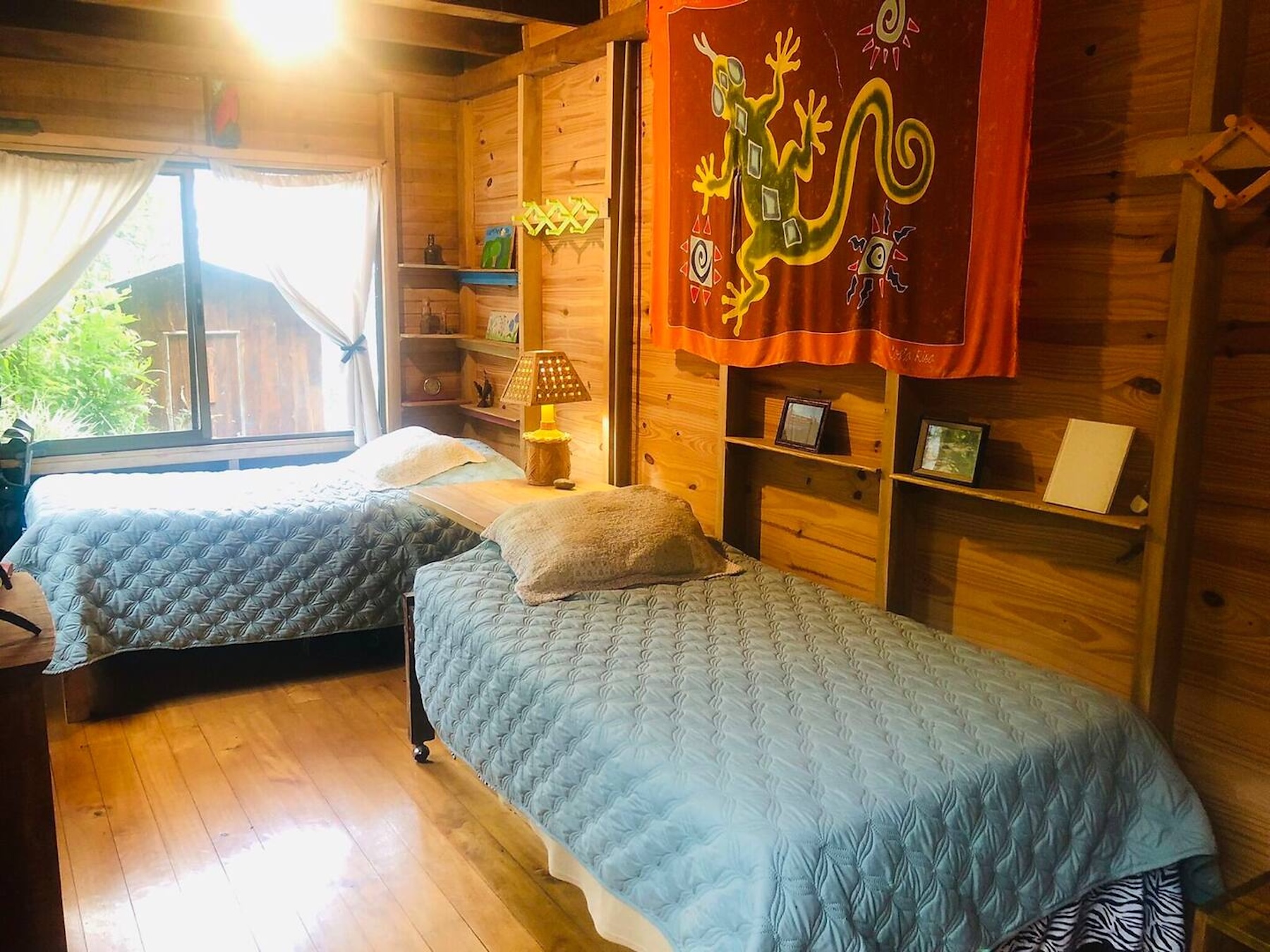 chirripo-valley-realty-san-gerardo-casa-de-nubes-guest-bedroom