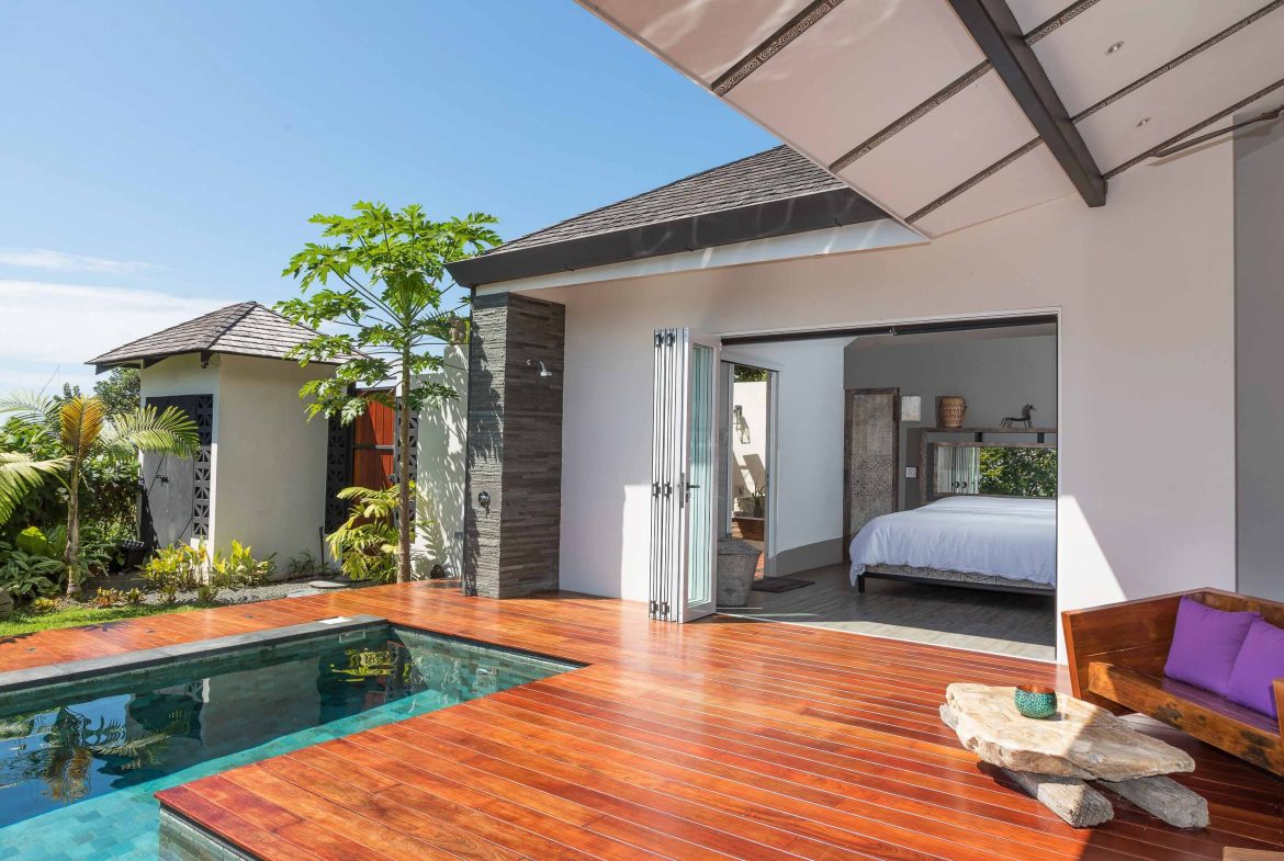 CASA CAPUNG PROPERTY WITH TWO BEDROOM AND MOUNTAIN VIEWS, IN ESCALERAS – 0.28 ACRES