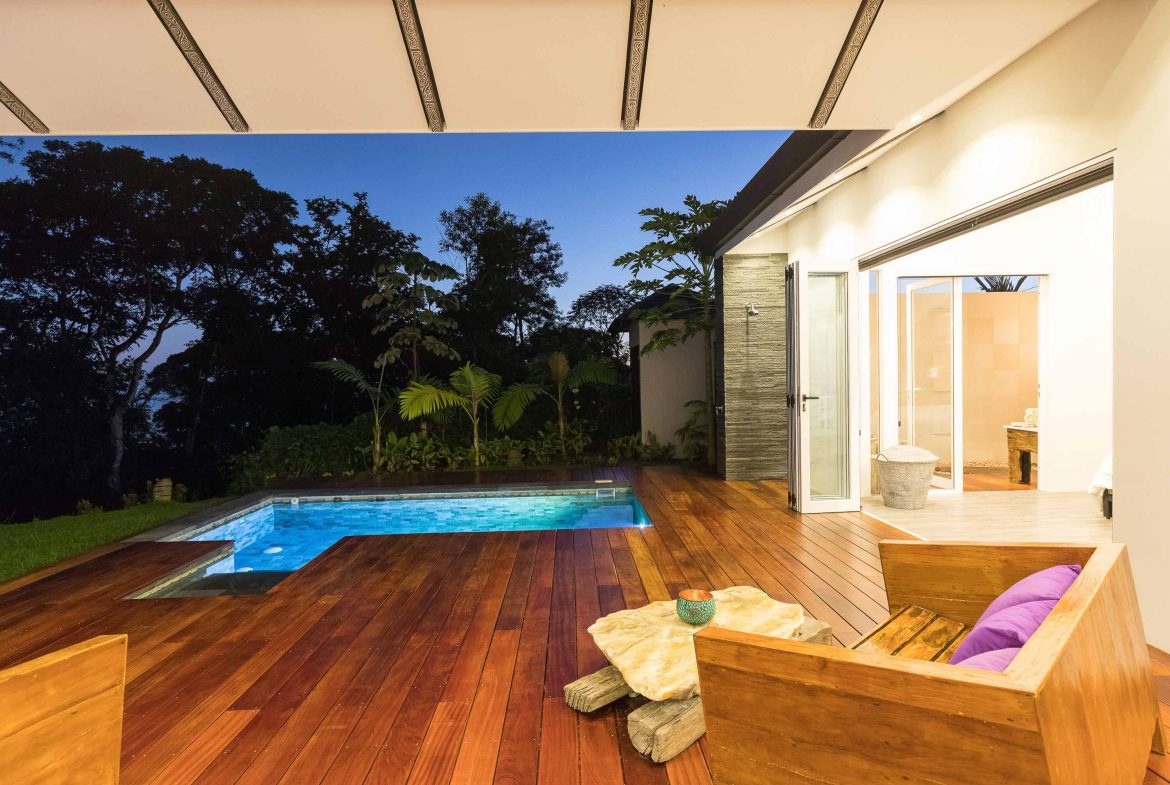 CASA CAPUNG PROPERTY WITH TWO BEDROOM AND MOUNTAIN VIEWS, IN ESCALERAS – 0.28 ACRES