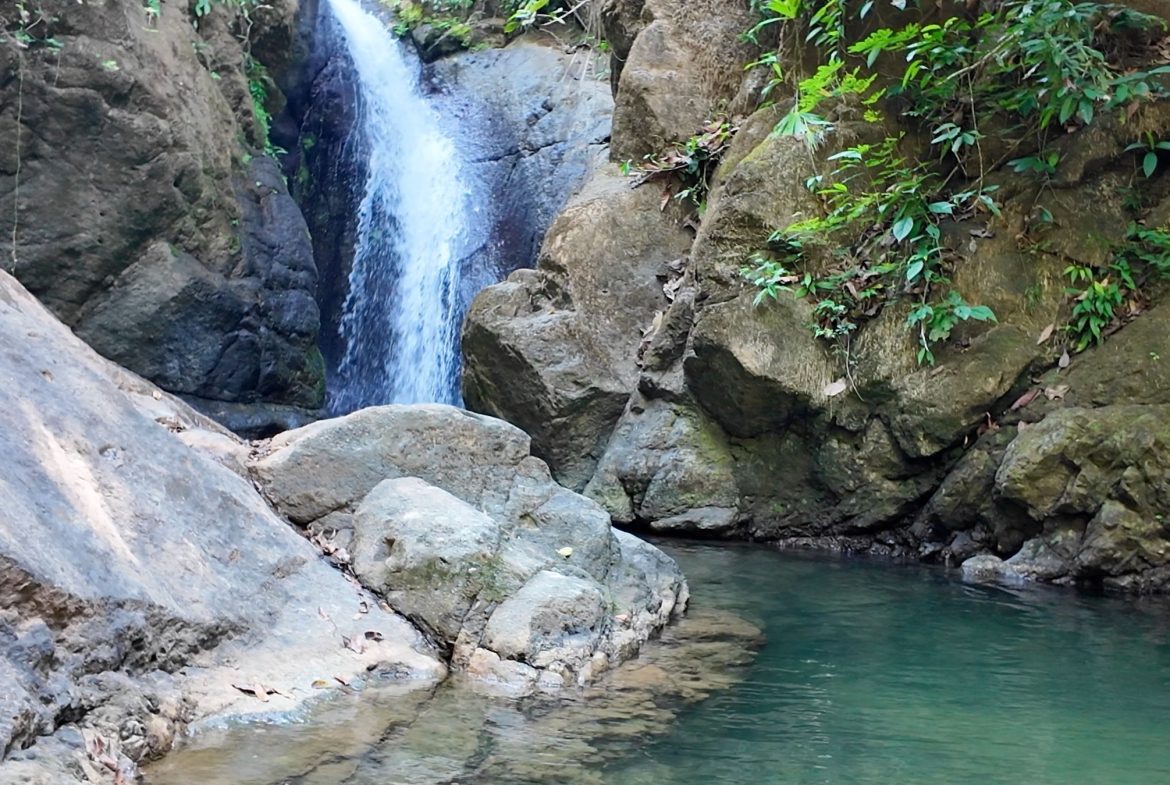 BUILDING PROPERTY WITH RIVER AND OCEAN VIEWS, IN PORTASOL – 2.04 ACRES