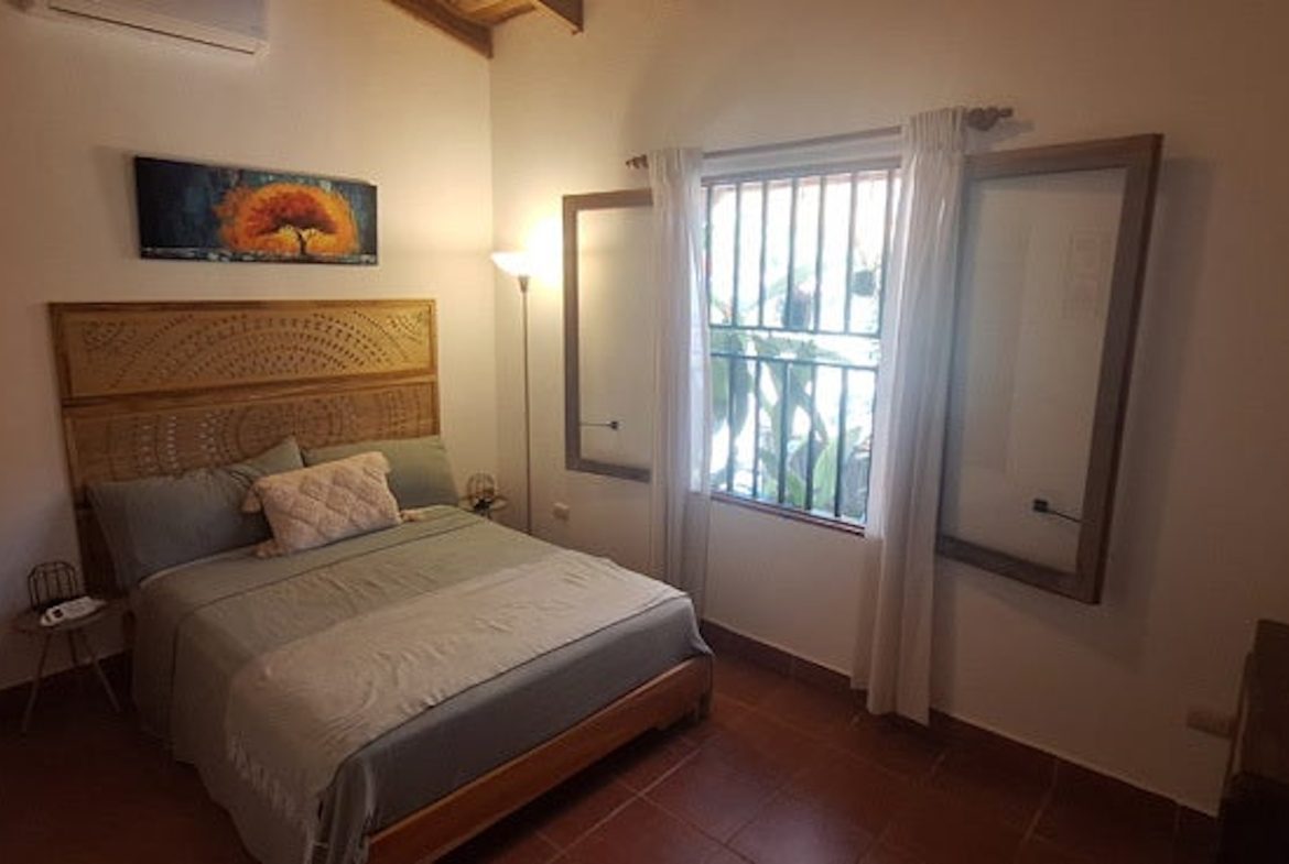 PROPERTY WITH TWO BEDROOMS IN A GATED COMMUNITY, IN LAS LOMAS PARRITA – 0.035 ACRES