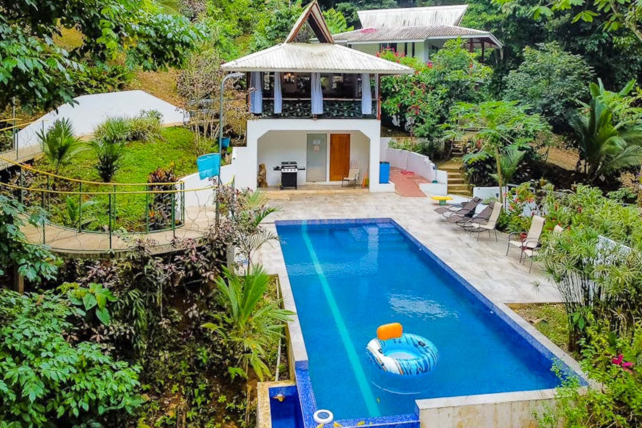 150005 Secluded Jungle Sanctuary 01