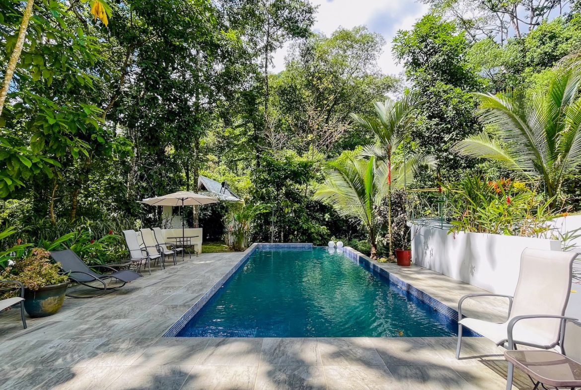PROPERTY WITH FOUR CABINS AND A BEAUTIFUL CASCADE WITH CREEK, IN TRES RIOS – 2.45 ACRES