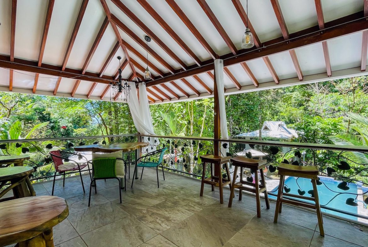 PROPERTY WITH FOUR CABINS AND A BEAUTIFUL CASCADE WITH CREEK, IN TRES RIOS – 2.45 ACRES