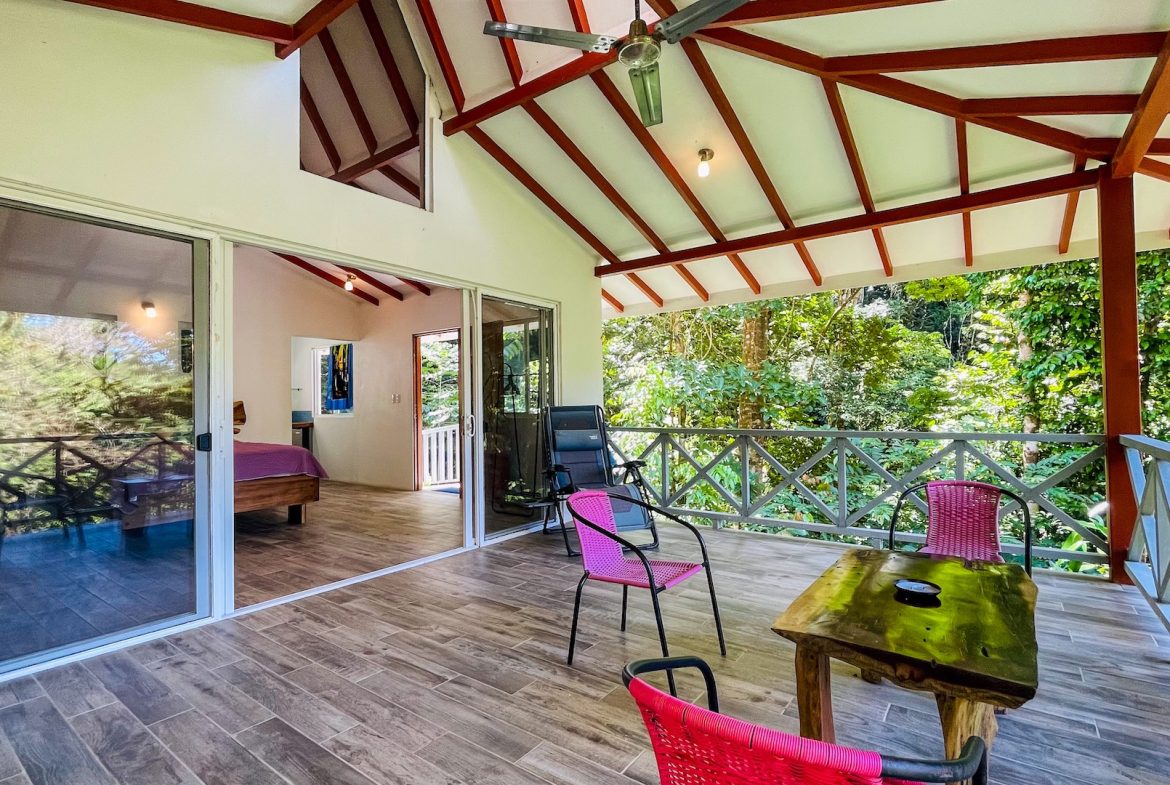 PROPERTY WITH FOUR CABINS AND A BEAUTIFUL CASCADE WITH CREEK, IN TRES RIOS – 2.45 ACRES