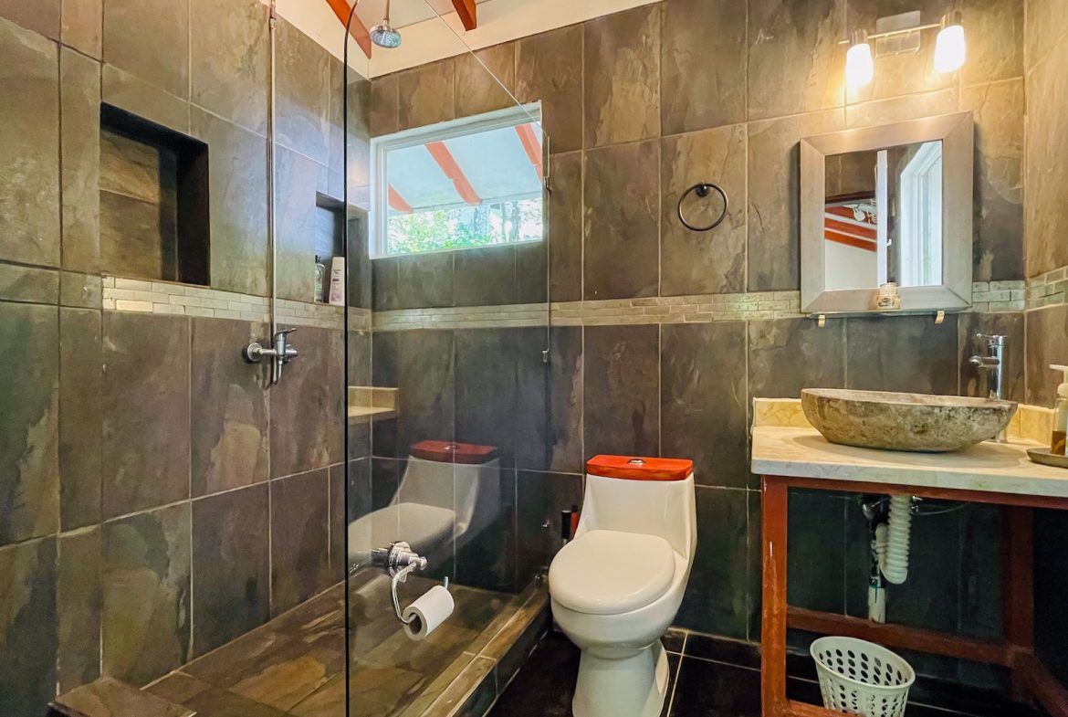 PROPERTY WITH FOUR CABINS AND A BEAUTIFUL CASCADE WITH CREEK, IN TRES RIOS – 2.45 ACRES