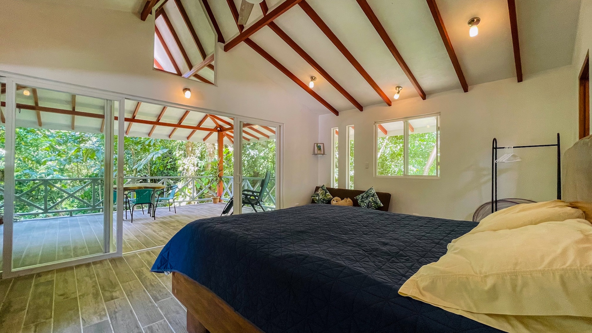 150005 Secluded Jungle Sanctuary 54