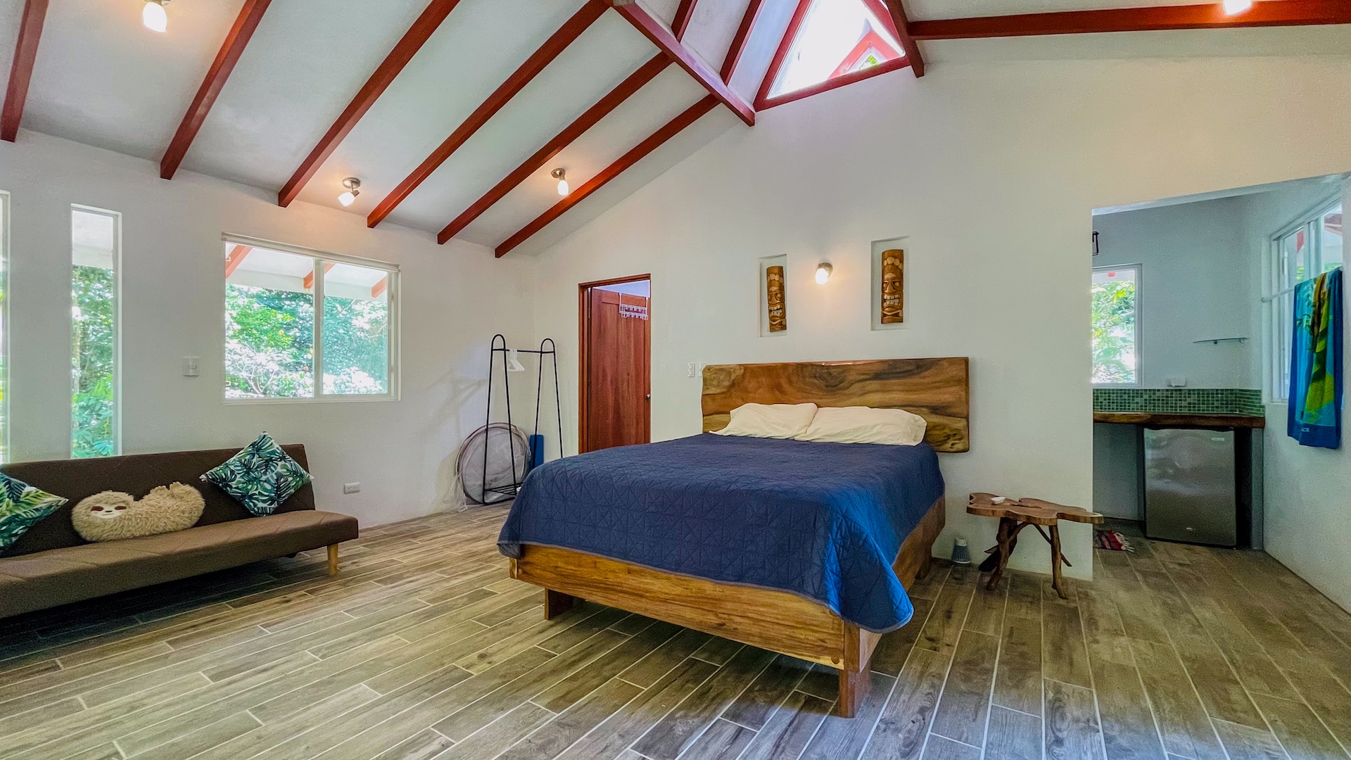 150005 Secluded Jungle Sanctuary 56