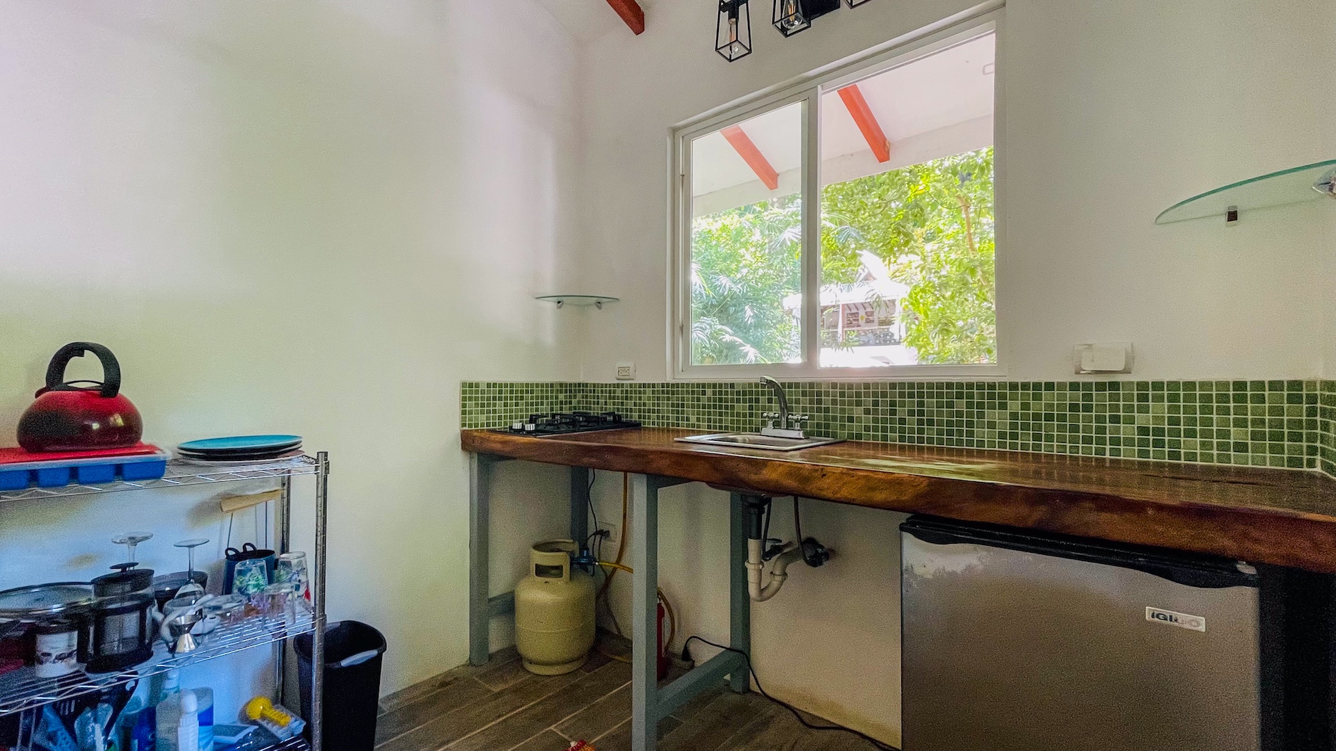 150005 Secluded Jungle Sanctuary 57