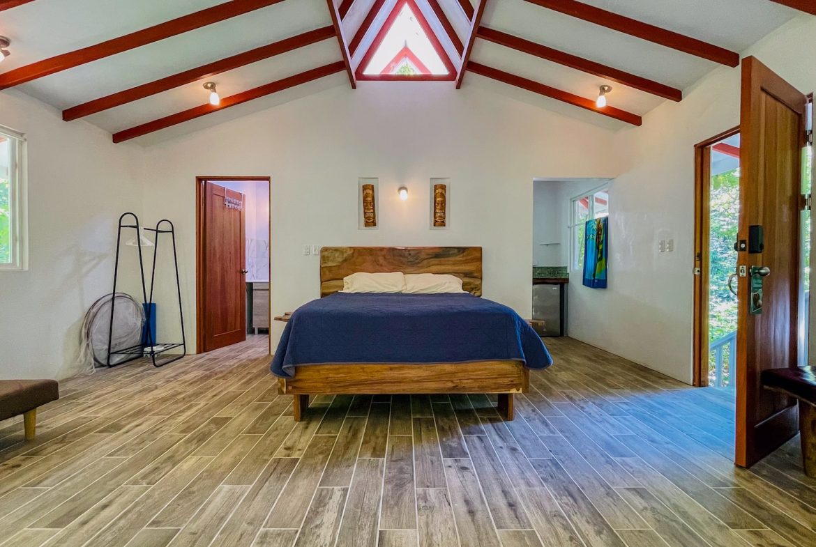 PROPERTY WITH FOUR CABINS AND A BEAUTIFUL CASCADE WITH CREEK, IN TRES RIOS – 2.45 ACRES