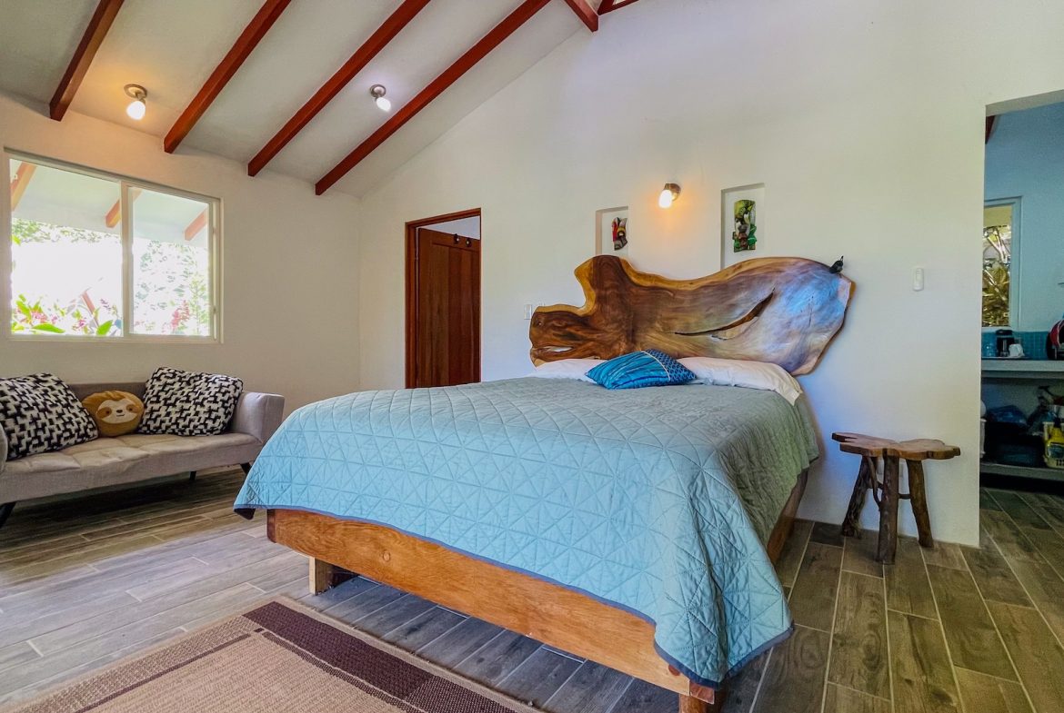 PROPERTY WITH FOUR CABINS AND A BEAUTIFUL CASCADE WITH CREEK, IN TRES RIOS – 2.45 ACRES