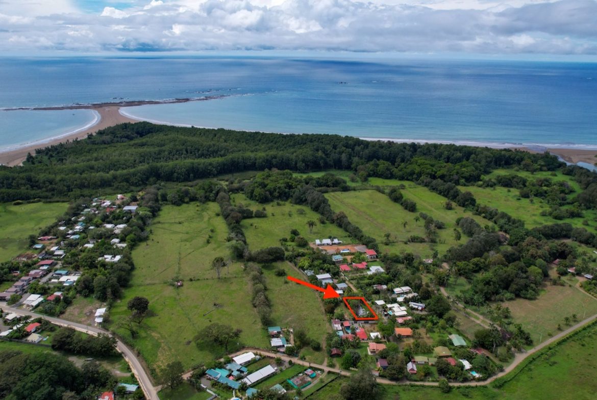 PROPERTY WITH POOL STEPS OF THE BEACH WITH ADJACENT LOT , IN BAHIA BALLENA – 0.49 ACRES