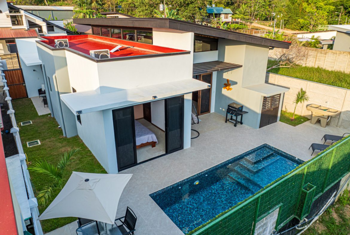 MODERN LUXURY 3-BED VILLA IN UVITA – MOVE-IN & AIRBNB READY