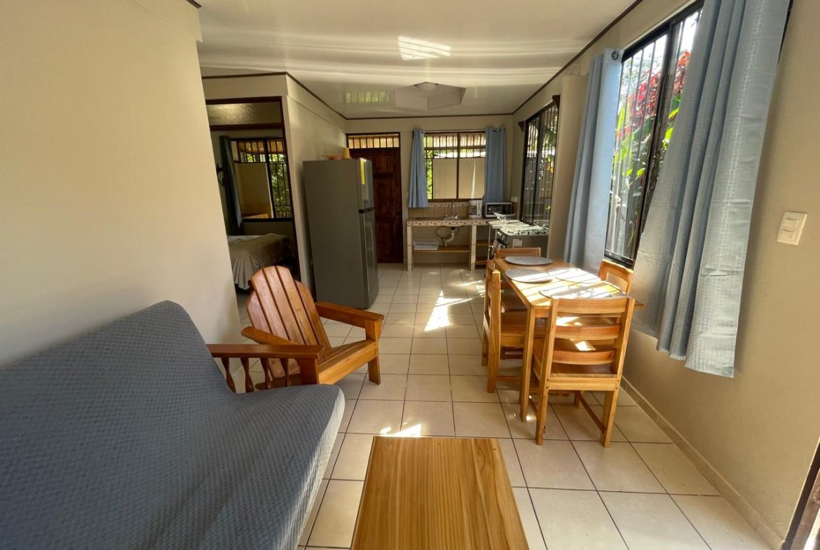 TURNKEY INCOME PROPERTY WITH MULTIPLE RENTAL UNITS IN MORAZÁN